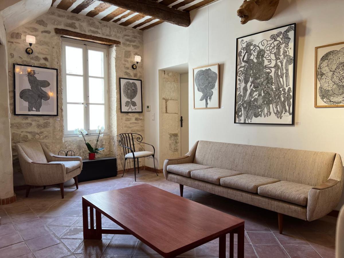 Le Regardeur Bed & Breakfast Saint-Remy-de-Provence Exterior photo